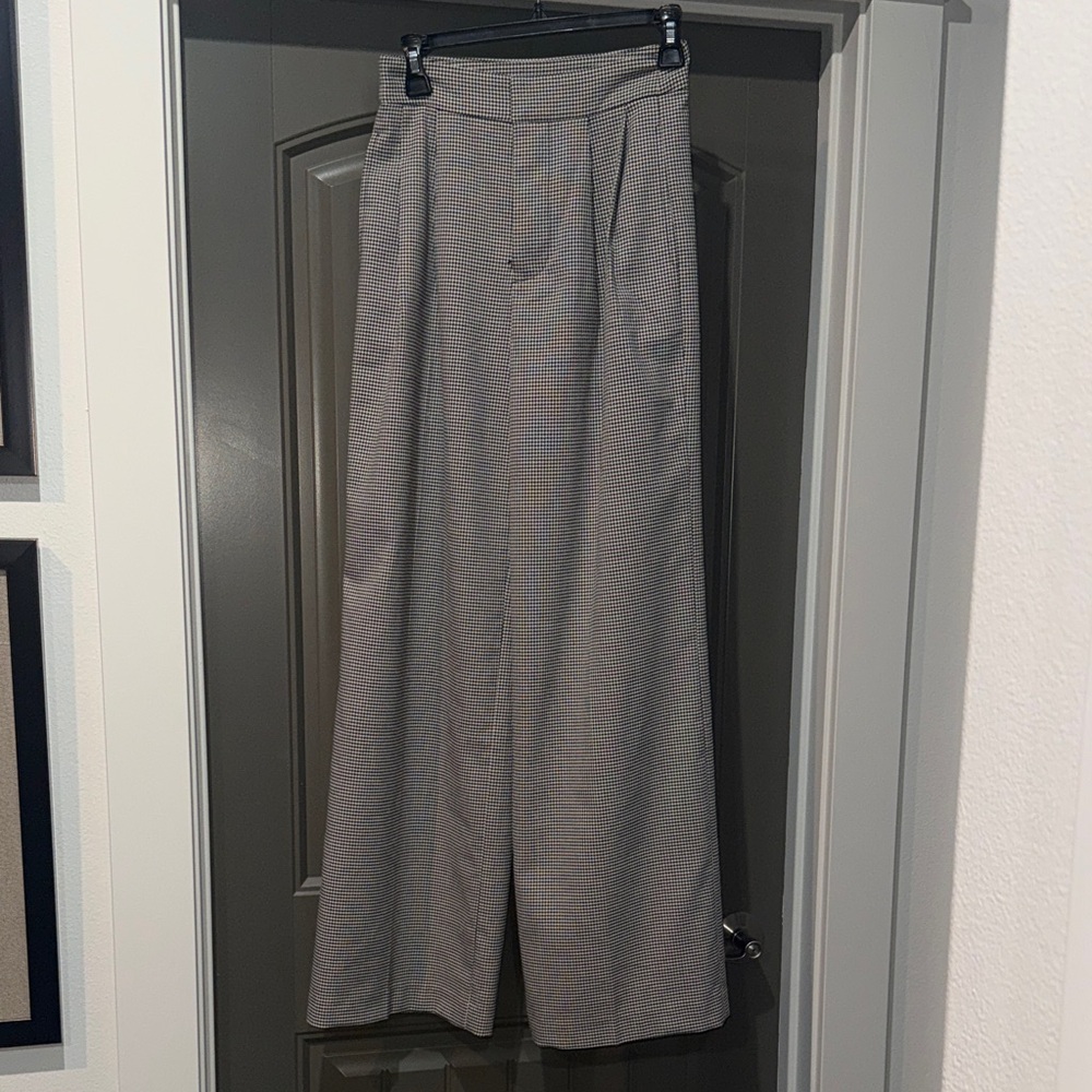 Steve Madden Women's Classic Gray Trousers